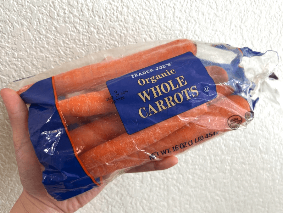 Organic whole Carrot